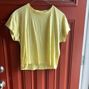 💜 Yellow Women's Crop Top